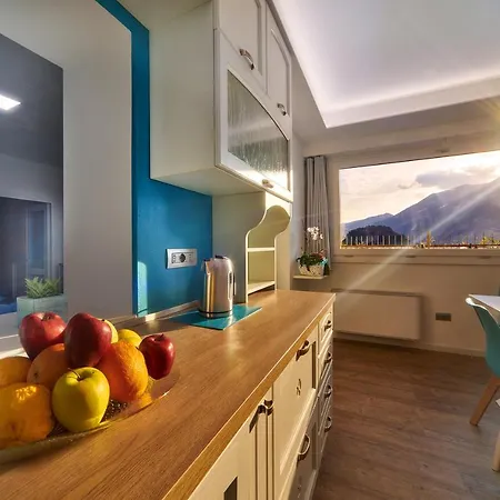 El Lavandee Apartment *